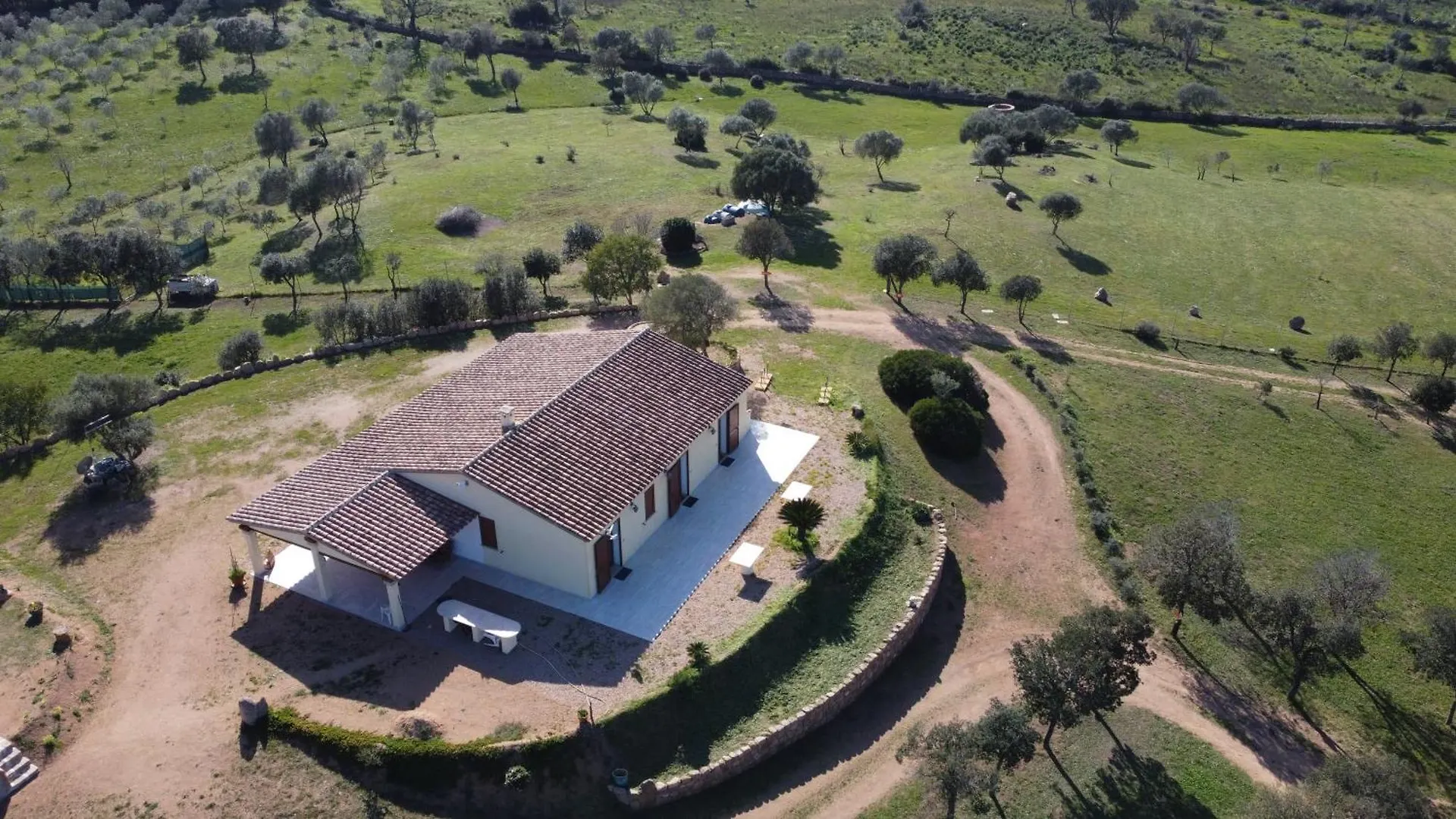 Panzió Molti Mari B&B Resort Olbia