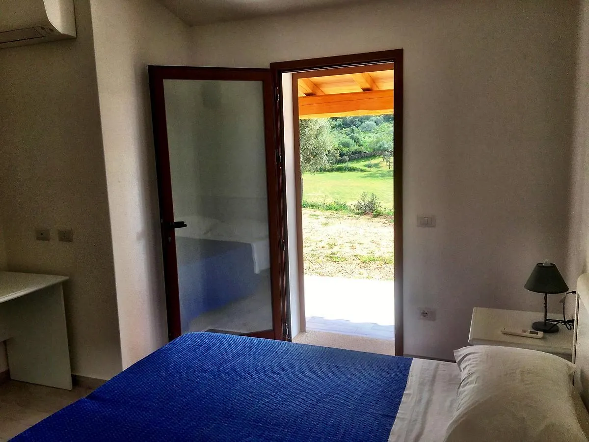 Molti Mari B&B Resort Όλμπια 2*,  Ιταλία